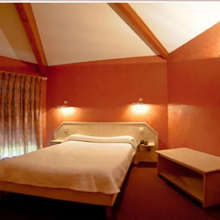 Logis - Restaurant L Enclos