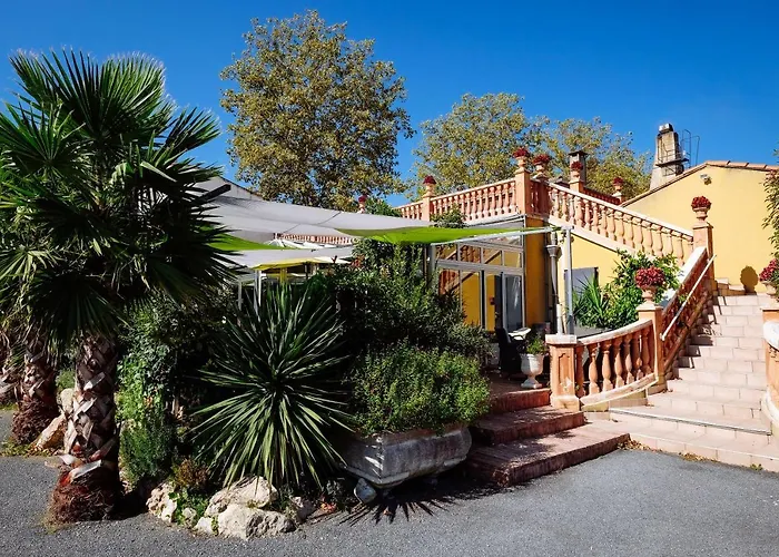 Logis - Restaurant L Enclos Μοτέλ Donneville